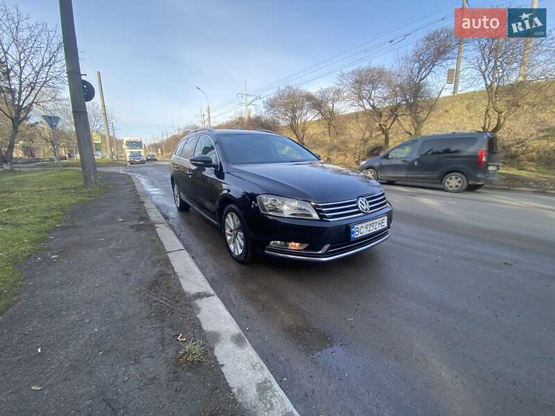 Volkswagen Passat 2011