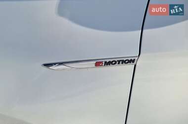 Седан Volkswagen Passat 2015 в 