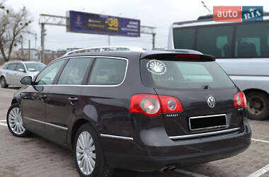 Универсал Volkswagen Passat 2006 в Софиевской Борщаговке