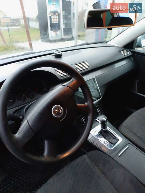 Универсал Volkswagen Passat 2006 в Ужгороде фото 14 Универсал Volkswagen Passat 2006 в Ужгороде