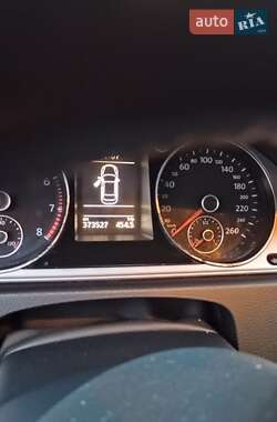 Седан Volkswagen Passat 2011 в 