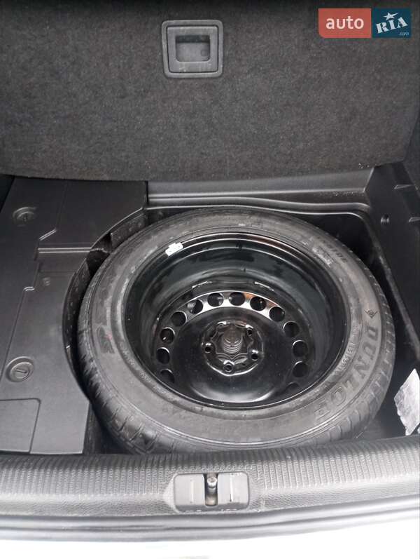 Универсал Volkswagen Passat 2013 в Виннице