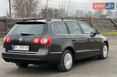 Универсал Volkswagen Passat 2006 в Киеве