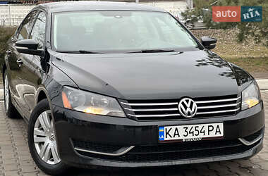 Седан Volkswagen Passat 2013 в Киеве