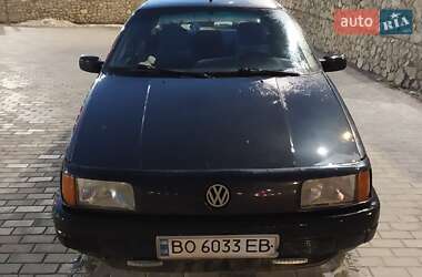 Седан Volkswagen Passat 1991 в Тернополі