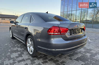 Седан Volkswagen Passat 2014 в Вінниці