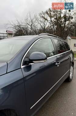Универсал Volkswagen Passat 2007 в Стрые