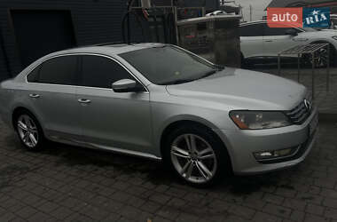 Седан Volkswagen Passat 2014 в 
