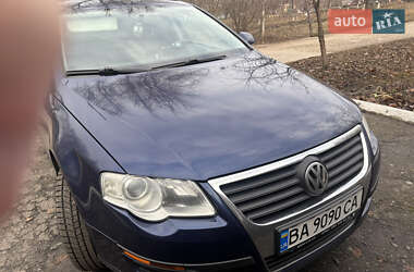 Універсал Volkswagen Passat 2010 в Кропивницькому