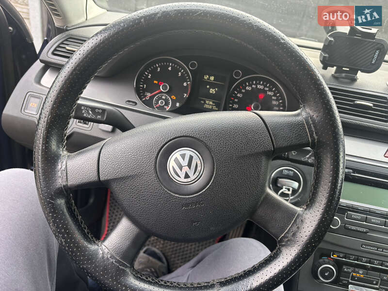 Универсал Volkswagen Passat 2010 в Черкассах