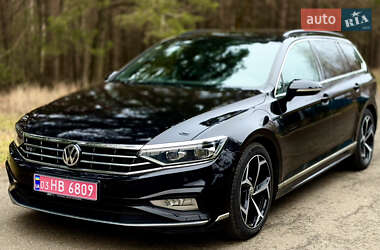 Універсал Volkswagen Passat 2020 в Бучі