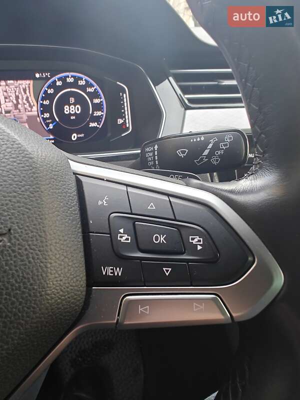 Универсал Volkswagen Passat 2020 в Луцке