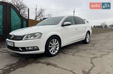 Седан Volkswagen Passat 2012 в Доманевке