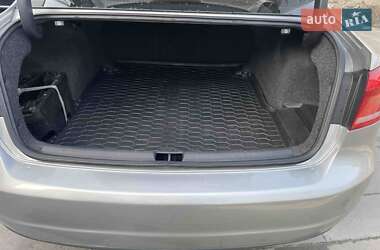 Седан Volkswagen Passat 2012 в 