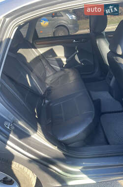 Седан Volkswagen Passat 2013 в 
