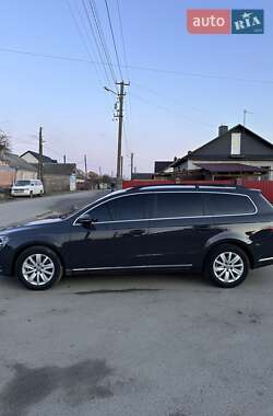 Універсал Volkswagen Passat 2011 в Костопілі