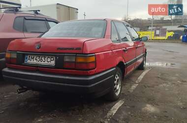 Седан Volkswagen Passat 1991 в Житомире