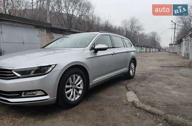 Універсал Volkswagen Passat 2018 в Кам'янському