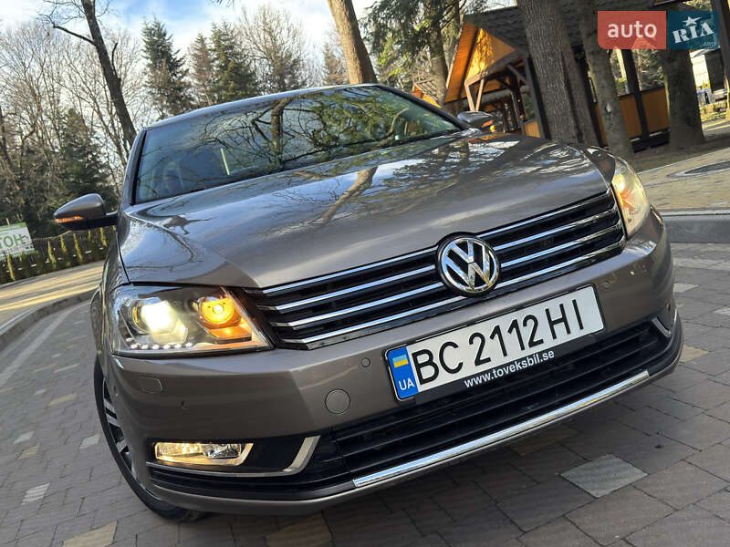 Седан Volkswagen Passat 2011 в Дрогобыче