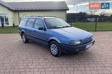 Універсал Volkswagen Passat 1992 в Сокалі