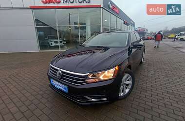 Седан Volkswagen Passat 2018 в Полтаві