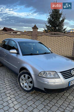 Седан Volkswagen Passat 2001 в Дрогобичі