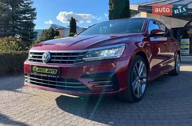 Седан Volkswagen Passat 2017 в 