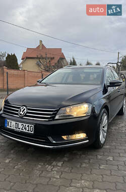 Универсал Volkswagen Passat 2012 в Луцке