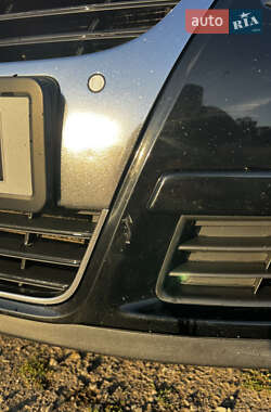 Универсал Volkswagen Passat 2010 в 