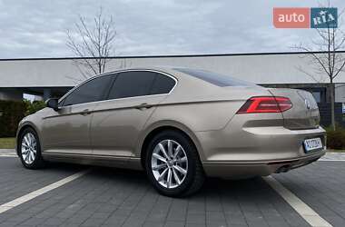 Седан Volkswagen Passat 2016 в Мукачево