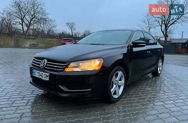 Седан Volkswagen Passat 2012 в Львові