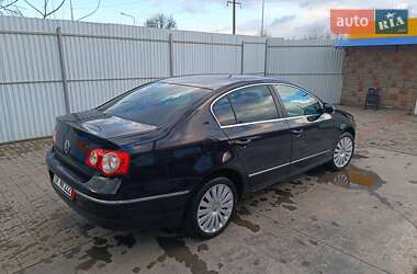 Седан Volkswagen Passat 2009 в Луцке