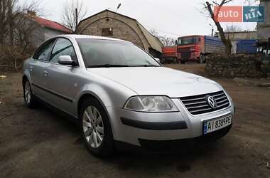 Седан Volkswagen Passat 2003 в Світловодську