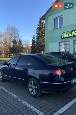 Седан Volkswagen Passat 2007 в Золочеві