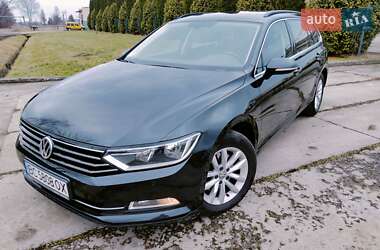 Универсал Volkswagen Passat 2017 в Львове