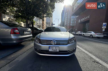Седан Volkswagen Passat 2015 в 