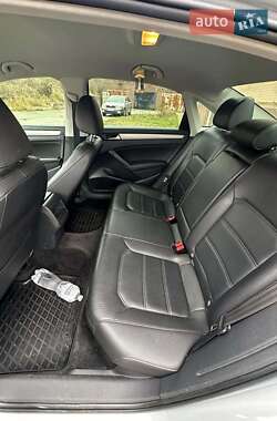 Седан Volkswagen Passat 2015 в 