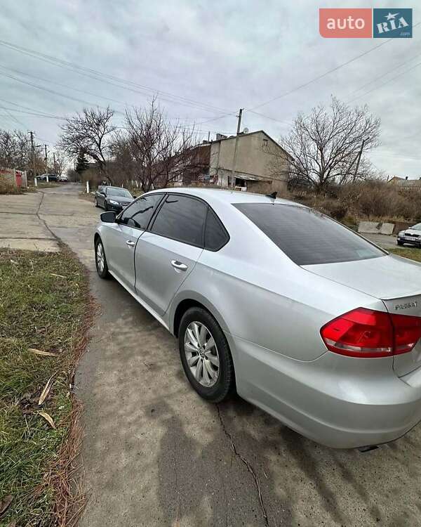 Седан Volkswagen Passat 2015 в Львове фото 4 Седан Volkswagen Passat 2015 в Львове