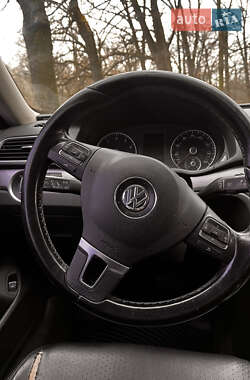 Седан Volkswagen Passat 2012 в Белой Церкви