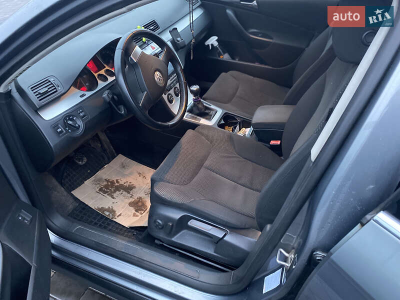 Седан Volkswagen Passat 2007 в Полтаві