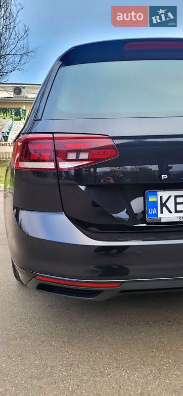 Універсал Volkswagen Passat 2020 в Кривому Розі