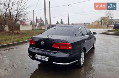 Седан Volkswagen Passat 2011 в Харькове