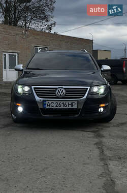 Універсал Volkswagen Passat 2006 в Луцьку