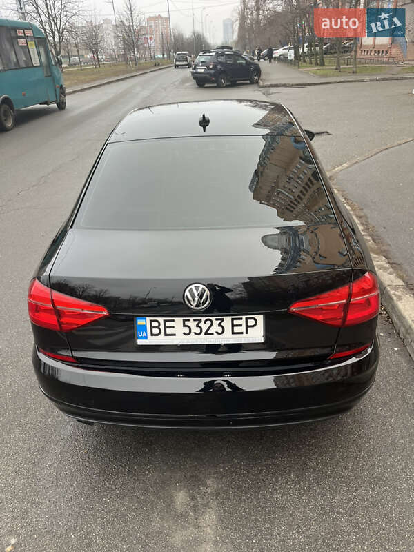 Седан Volkswagen Passat 2016 в Києві