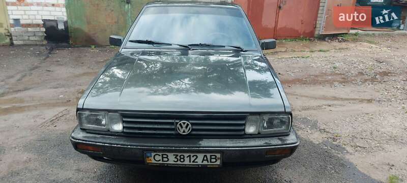 Хэтчбек Volkswagen Passat 1988 в Чернигове
