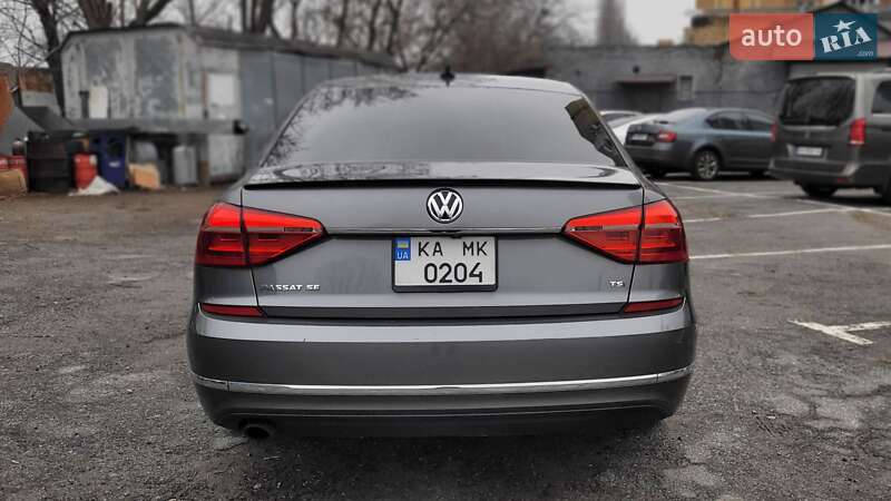 Седан Volkswagen Passat 2015 в Киеве