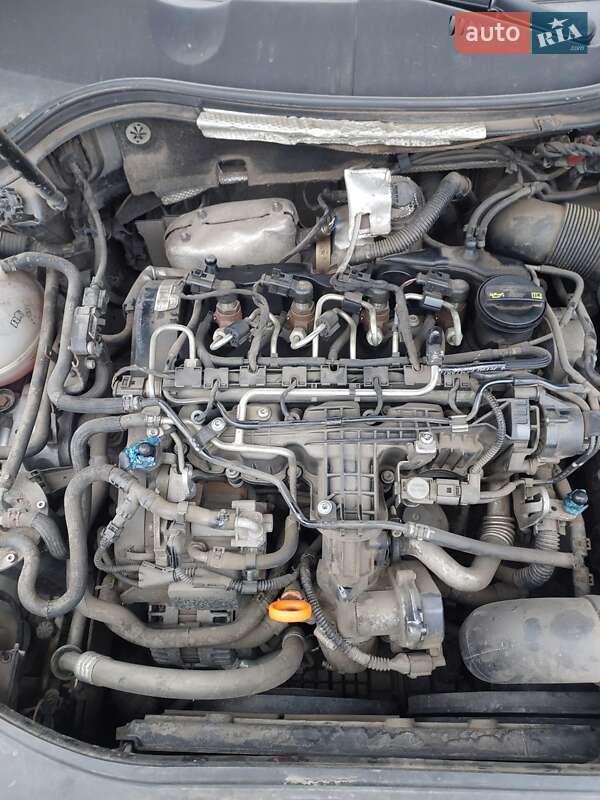 Универсал Volkswagen Passat 2010 в Конотопе