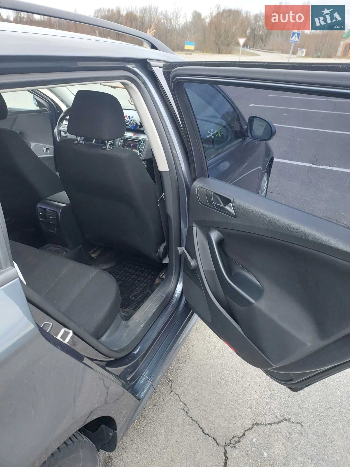 2010 Volkswagen Passat - мініатюра 21