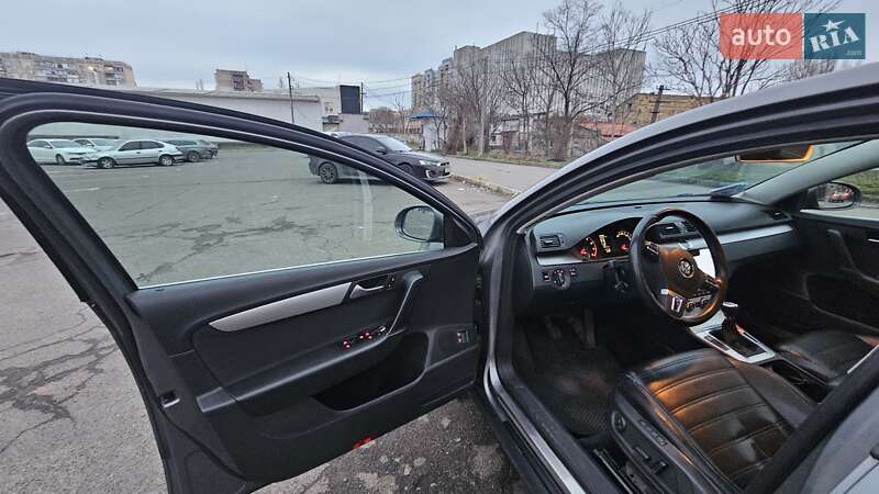 Седан Volkswagen Passat 2008 в Одессе
