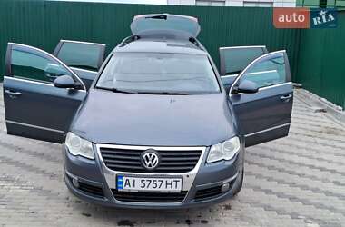 Универсал Volkswagen Passat 2010 в Гореничах